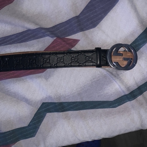 Gucci belt rarely used - Picture 2 of 2